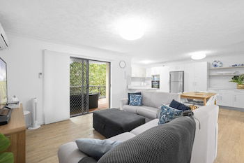 Aria Del Mare - Sunshine Coast Guide 1