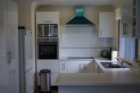 Rennies Beach House - Sunshine Coast Guide 6