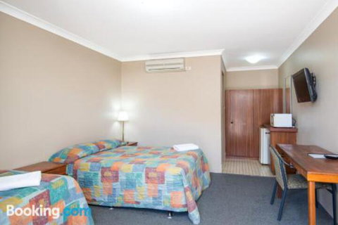 MIDAS MOTEL KALGOORLIE - Sunshine Coast Guide 4