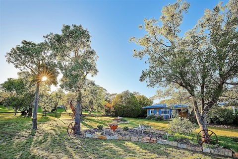 A Stanthorpe Getaway - Sunshine Coast Guide 0
