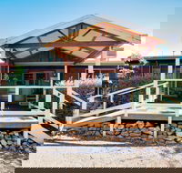 Tegwan's Nest - Sunshine Coast Guide