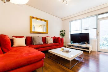 SELENA, 2BDR South Yarra Apartment - Sunshine Coast Guide 0