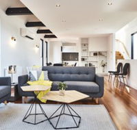 3 Level Architecturally Designed House - Sunshine Coast Guide