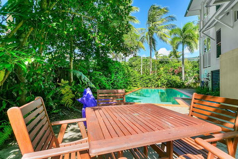 Arlington Apartments - Sunshine Coast Guide 4