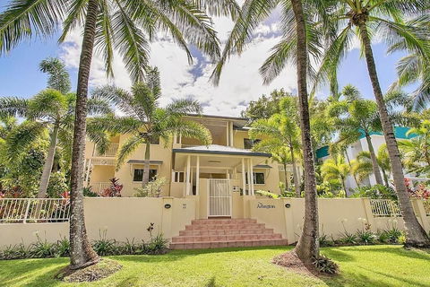Arlington Apartments - Sunshine Coast Guide 3