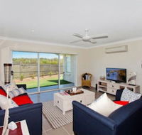 SALTY PAUSE at BONDI HOUSE - Sunshine Coast Guide