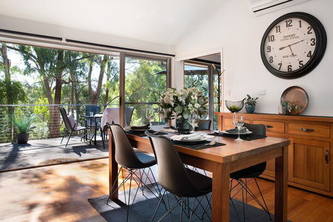 Ahimsa Hepburn - Sunshine Coast Guide 6