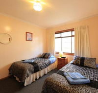 Arthur River Holiday Units - Sunshine Coast Guide