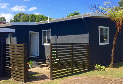 Tallowood Beachfront Cottage - Sunshine Coast Guide 4