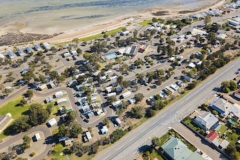 Port Broughton Tourist Park - Sunshine Coast Guide 0