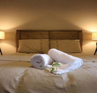 Hampton Halfway Hotel Motel - Sunshine Coast Guide