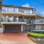 Ash Sienna 2 / 49 Ash Street Terrigal - Sunshine Coast Guide 0