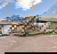 Summer House - Sunshine Coast Guide