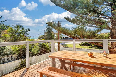 Sea View At Silver Sands - Sunshine Coast Guide 7