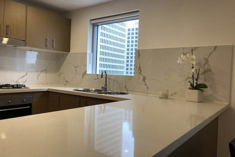 Tower Suite World Tower - Sunshine Coast Guide 2