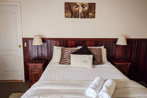 Nannup Hideaway - Sunshine Coast Guide 3