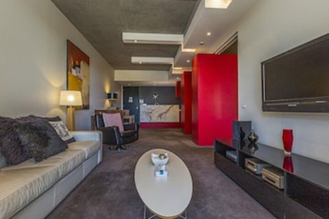 Accommodate Canberra - New Acton - Sunshine Coast Guide 0