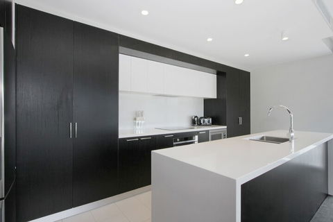 Accommodate Canberra - The Pier - Sunshine Coast Guide 6