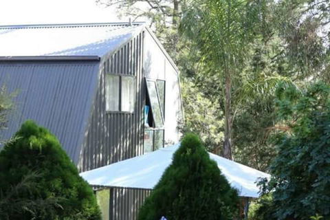 Moon House - Sunshine Coast Guide 2