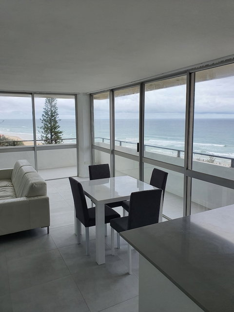 The Sands - Sunshine Coast Guide 2