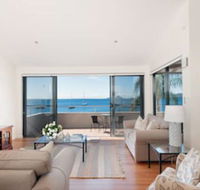 Vogue Unit 3/197 Soldiers Point Road - Sunshine Coast Guide