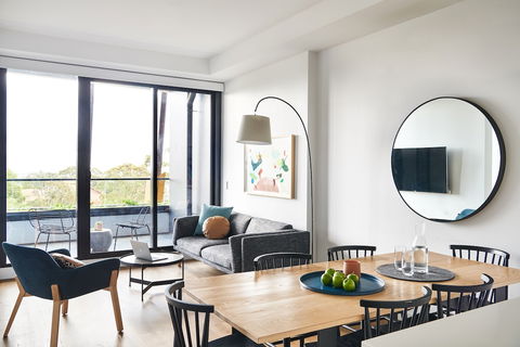 Punthill Ivanhoe - Sunshine Coast Guide 1