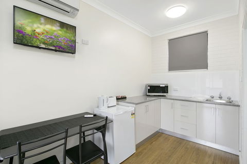 Australian Community Villages - Sunshine Coast Guide 3