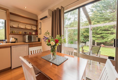 Parnella Kettering - Sunshine Coast Guide 1