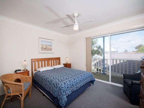 Robinson Street Sandcastles Townhouse 21 23 - Sunshine Coast Guide 3