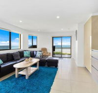 Shoreline Nine Penthouse With Ocean Views - Sunshine Coast Guide