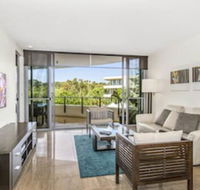 COTTON BEACH APARTMENT 33 WITH POOL VIEWS - Sunshine Coast Guide