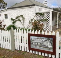 Sarahs Cottage - Sunshine Coast Guide