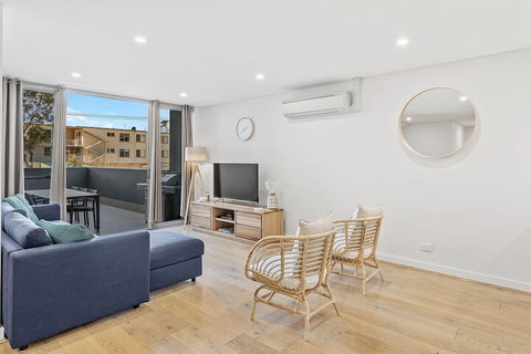 The Shoal Apartments 108 / 4 8 Bullecourt Street - Sunshine Coast Guide 1