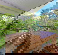 Beach Shacks 32 Casuarina - Sunshine Coast Guide