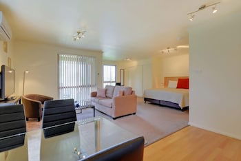 Aloft Boutique Accommodation - Sunshine Coast Guide 1