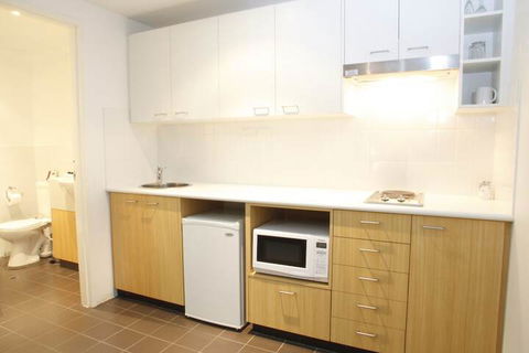 Perth Ascot Central Apartment Hotel - Sunshine Coast Guide 7