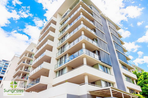 Theodore Apartments - Sunshine Coast Guide 2