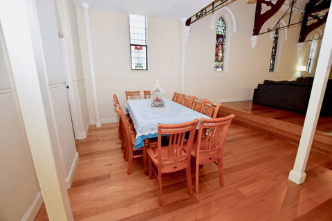 The Church At Woodford - Sunshine Coast Guide 3