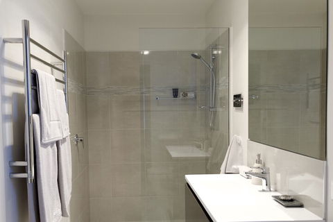 Oceana B&B - Sunshine Coast Guide 7