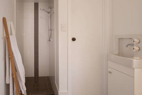 The Kinninmont House - Sunshine Coast Guide 2