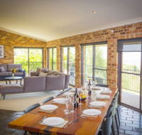 Aquila - Sunshine Coast Guide