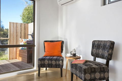 Smith Beach Getaways Beachwood House - Sunshine Coast Guide 5