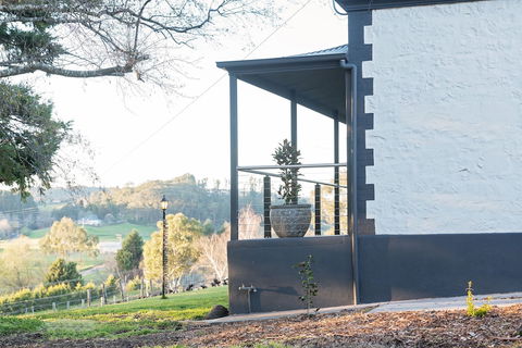 The Other House - Sunshine Coast Guide 0