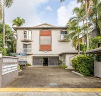 Contemporary Convenient Central Retreat - Sunshine Coast Guide