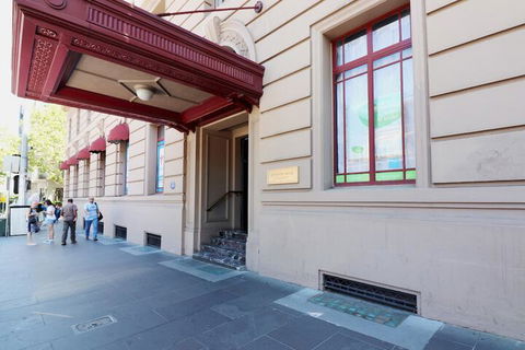 Alcaston House - Rejuvenate Stays - Sunshine Coast Guide 2