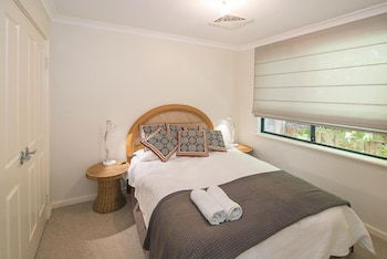 Nature Retreat - Sunshine Coast Guide 1