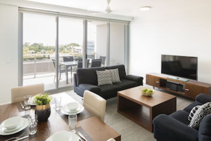Drake Village ACT Sunshine Coast Guide