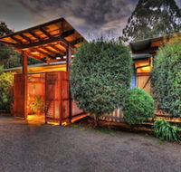 House of Laurels - Sunshine Coast Guide