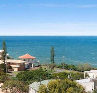 Carolyns Beach House - Sunshine Coast Guide