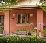 Taree Apartment - Sunshine Coast Guide